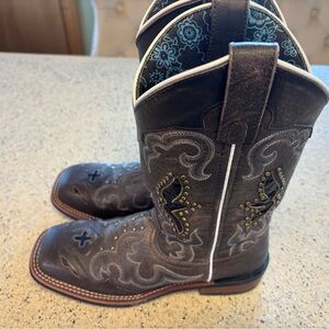 Laredo Dark Brown Embroidered Western Boots